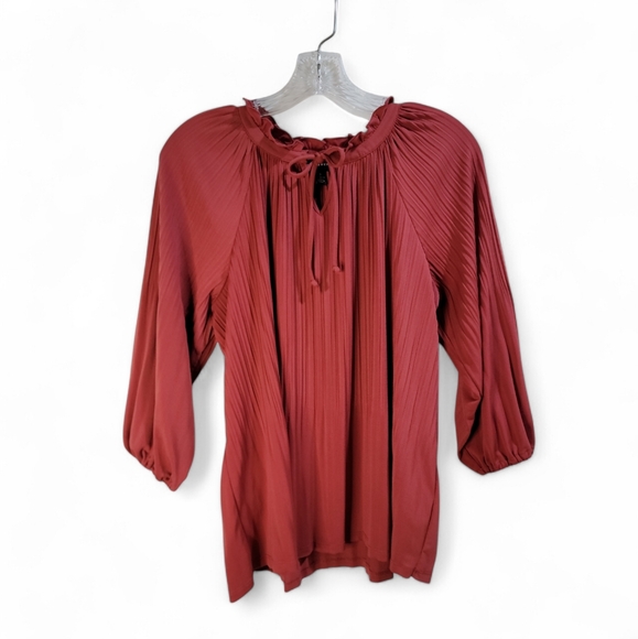 Investments Dark Red Small Top Balloon Sleeve Ruffle‎ Collar Keyhole Neckline - Picture 1 of 7